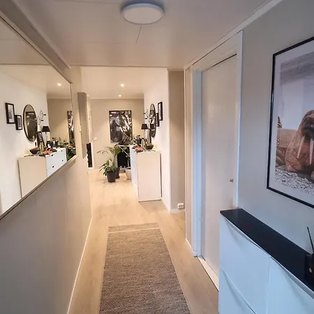 Cozy Longyear شقة