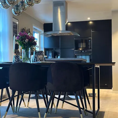 شقة Cozy Longyear